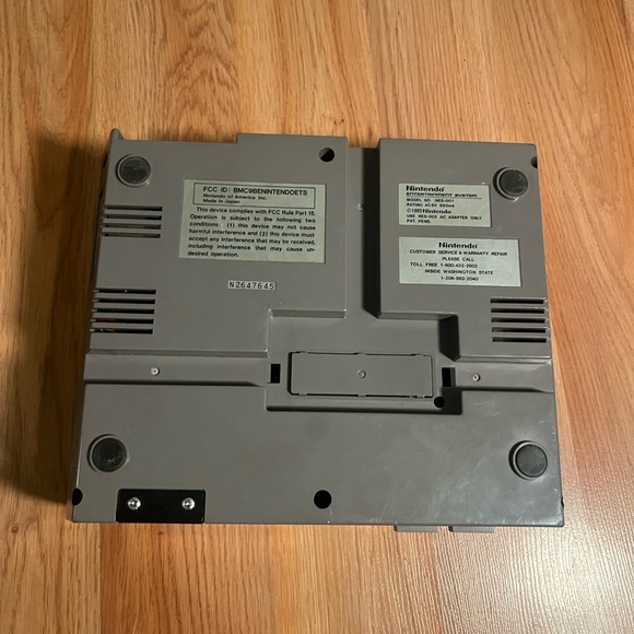 NES-001 Nintendo NES Console Only 1985  | Untested - Picture 8 of 10